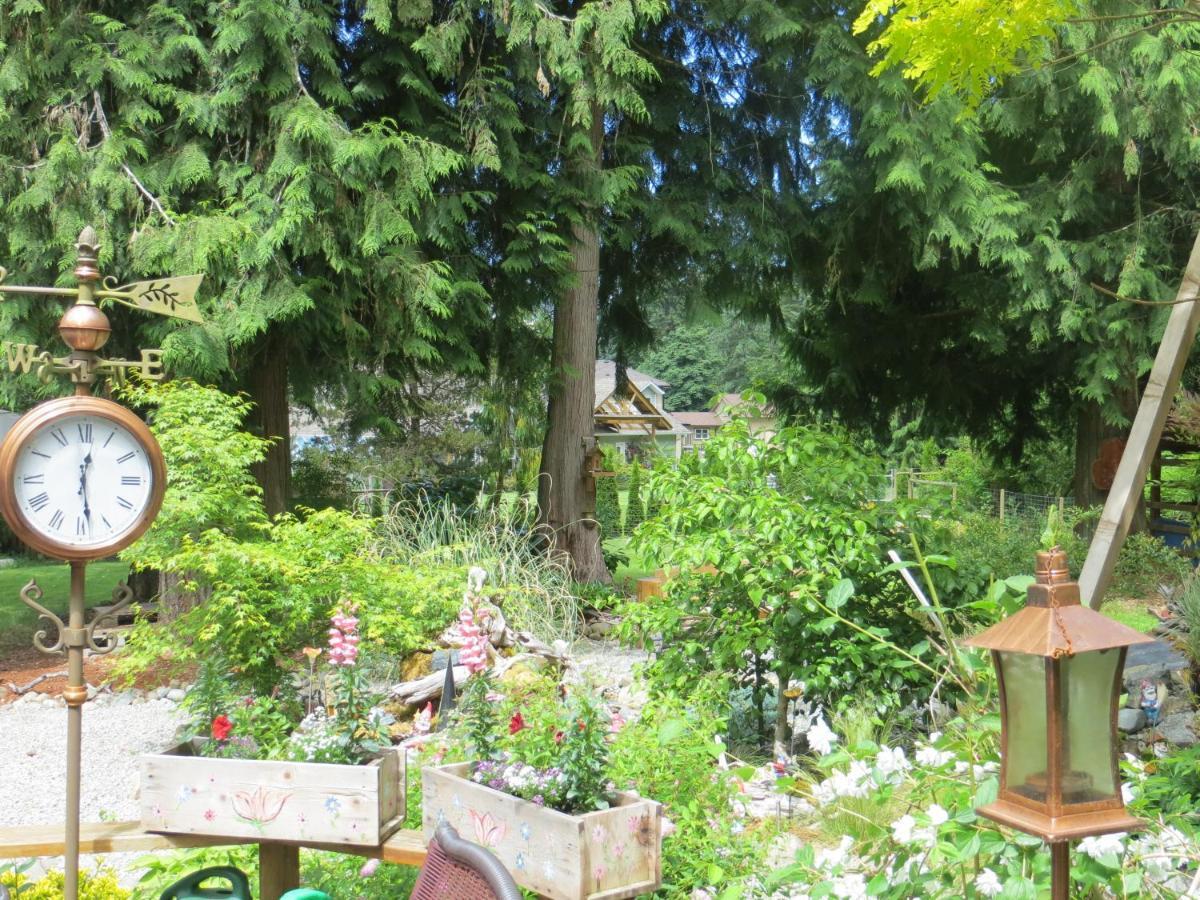 Tea Cozy Bed & Breakfast Qualicum Beach Kültér fotó